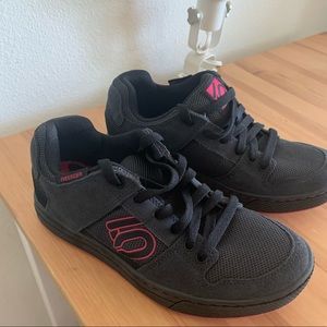 Five Ten Freerider MTN bike shoe— women’s